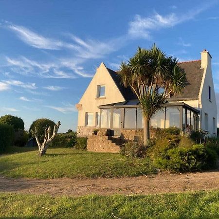 Kermartin - Maison De Famille Avec Vue Sur La Baie De Morlaix Plouezoc'h Exterior photo